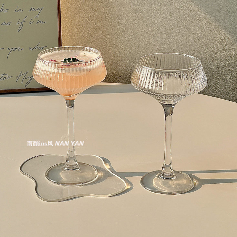200ml Transparent Stripe Glass - Champagne Flute Pair 评论和价格