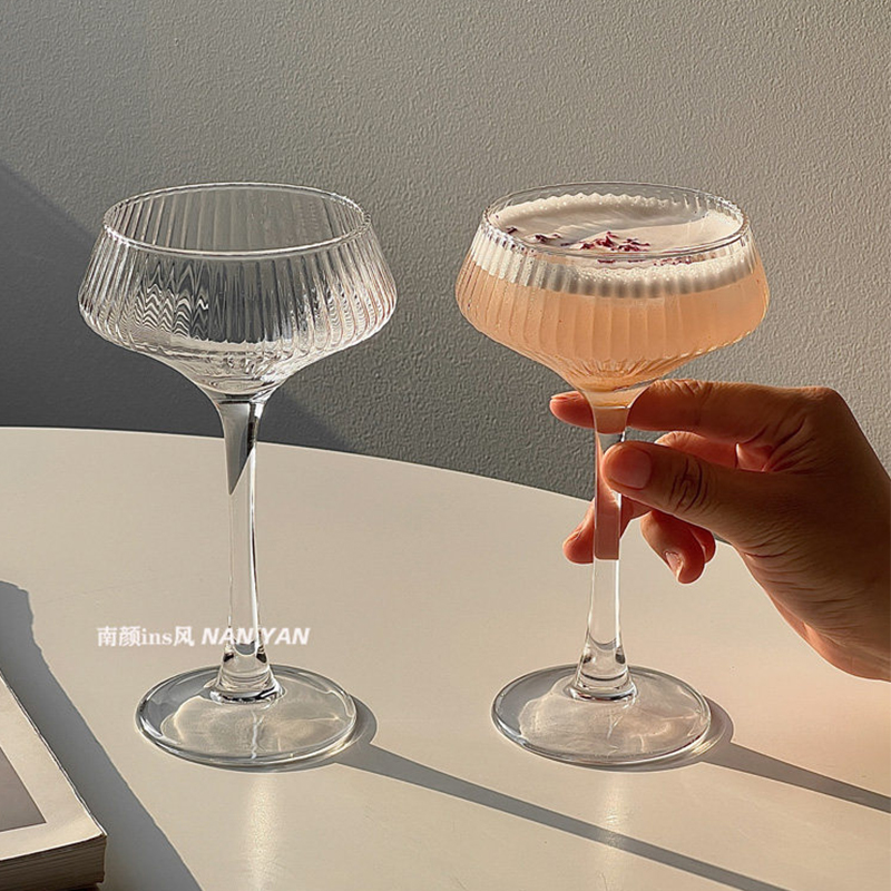 200ml Transparent Stripe Glass - Champagne Flute Pair 评论和价格