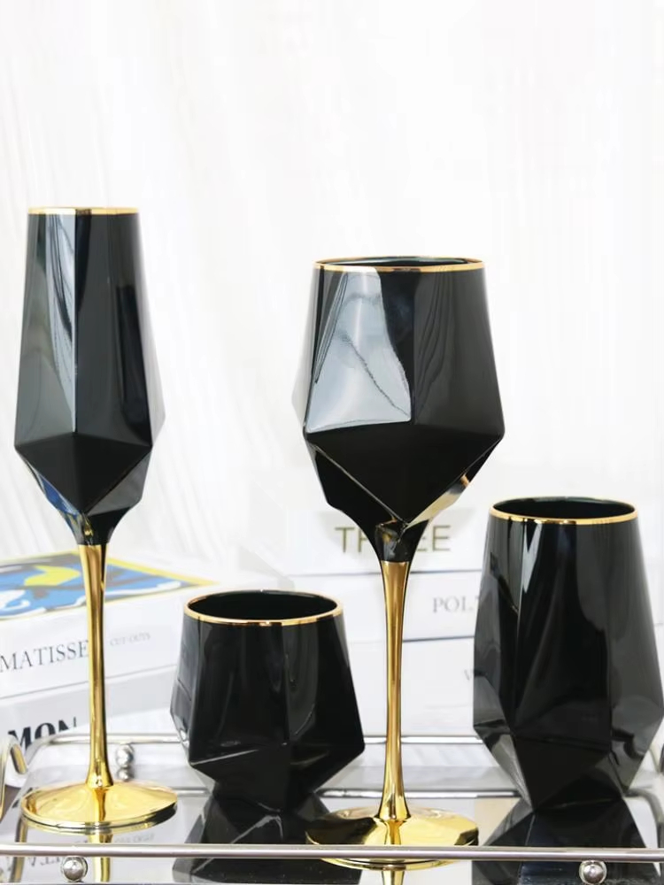 Pure Black Crystal Golden Edge - Wine Whiskey Beer 评论和价格